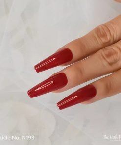 red glossy nails ballerina